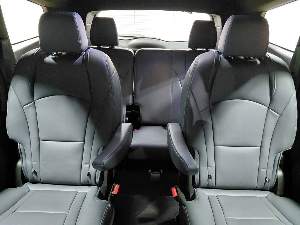 Used 2024 Buick Enclave Premium image 26