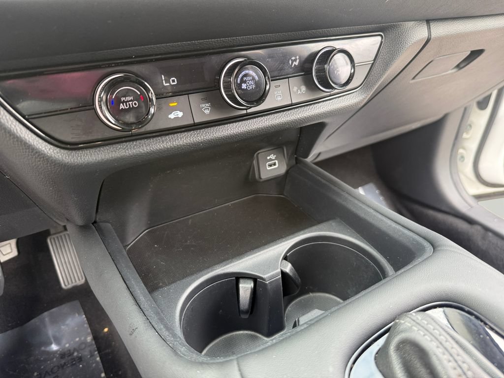 Certified 2024 Honda HR-V LX image 19