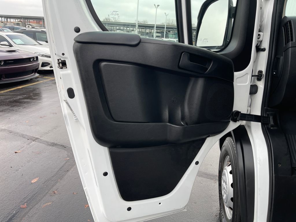 Used 2023 RAM ProMaster 2500 image 12