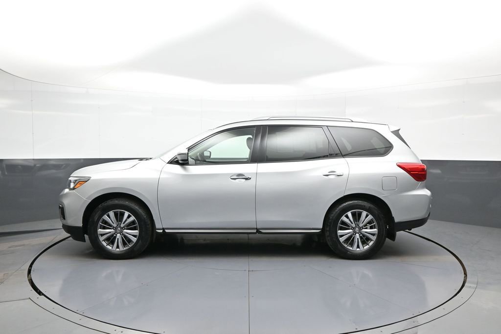 Used 2019 Nissan Pathfinder S AWD/4WD image 9