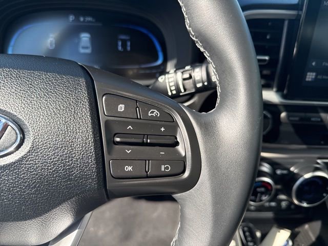 Used 2026 Hyundai Venue SEL image 25