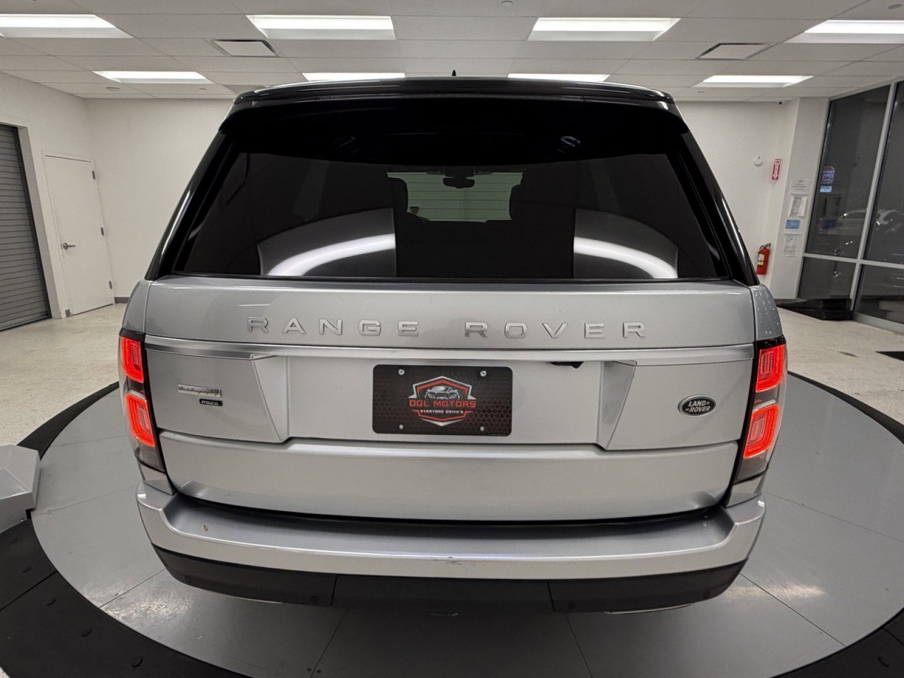 Used 2020 Land Rover Range Rover Autobiography image 76