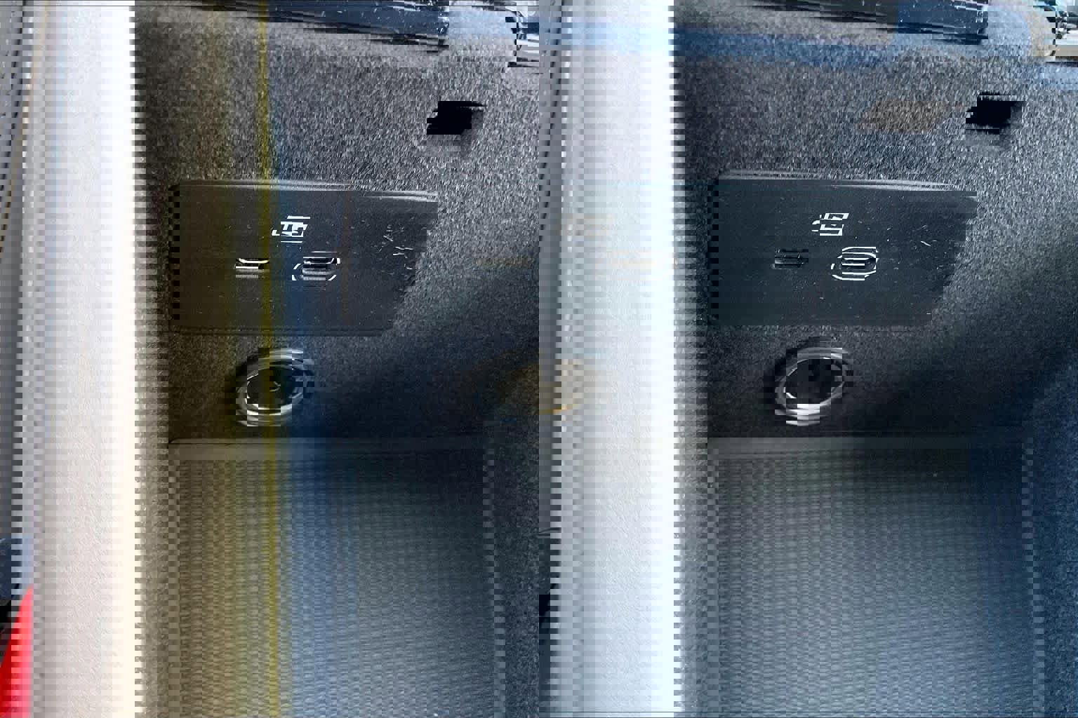 New 2026 Volvo XC90 T8 Plus image 23