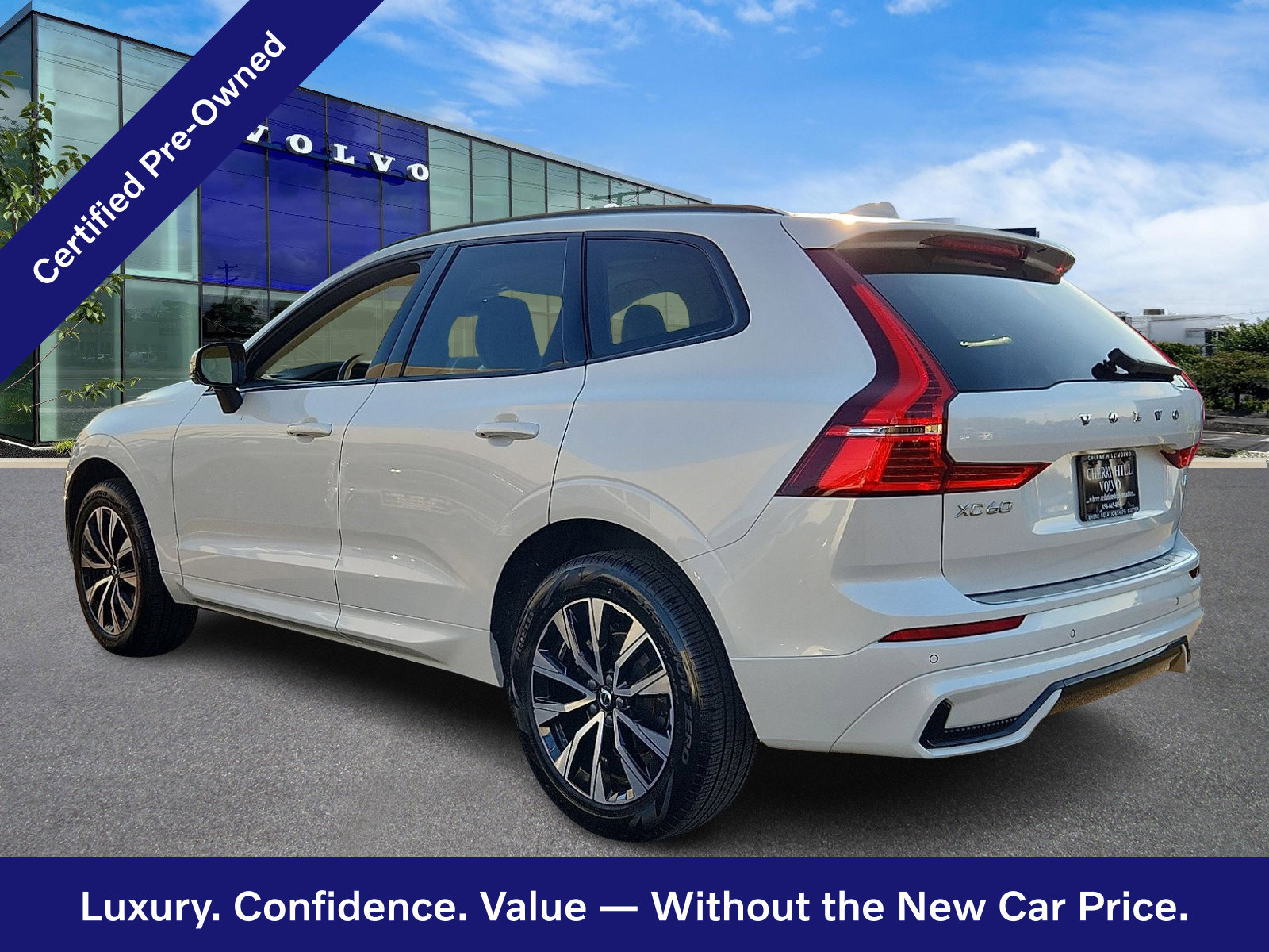 Certified 2024 Volvo XC60 B5 Core w/ Protection Package Premier AWD/4WD image 5