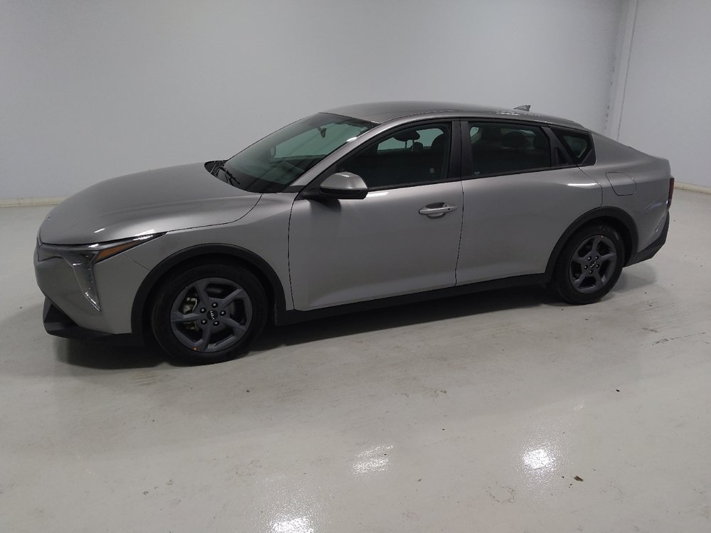Used 2025 Kia K4 FWD image 2