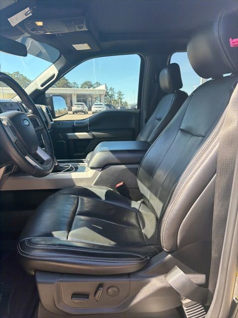 Used 2019 Ford F150 Lariat w/ Equipment Group 502A Luxury image 3
