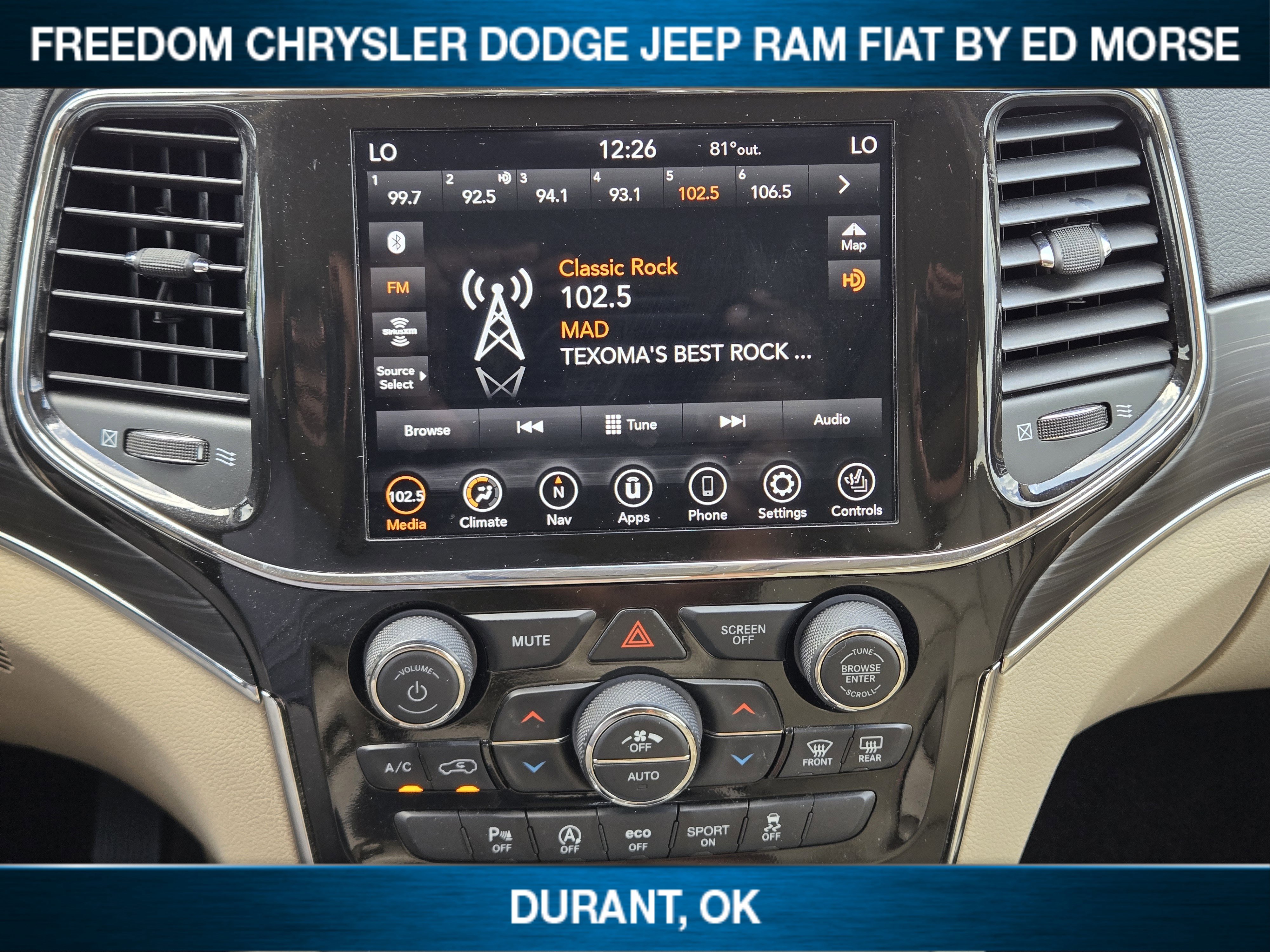 Used 2022 Jeep Grand Cherokee Limited w/ Trailer Tow Group IV image 11