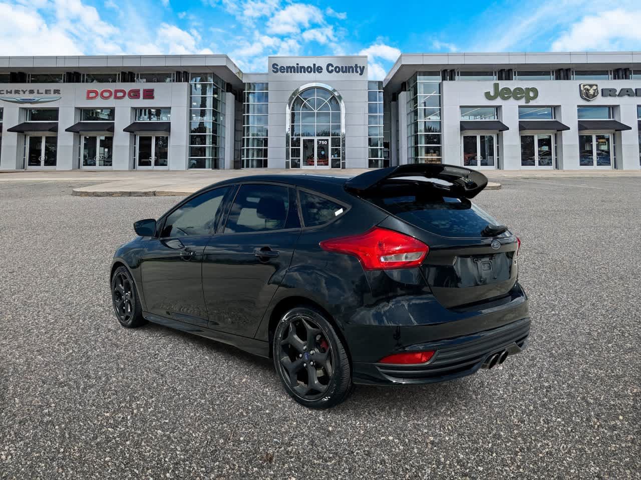 Used 2015 Ford Focus ST FWD image 6