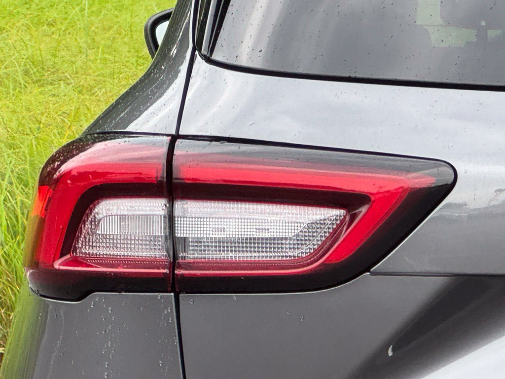 Certified 2023 Ford Escape Active AWD/4WD image 11