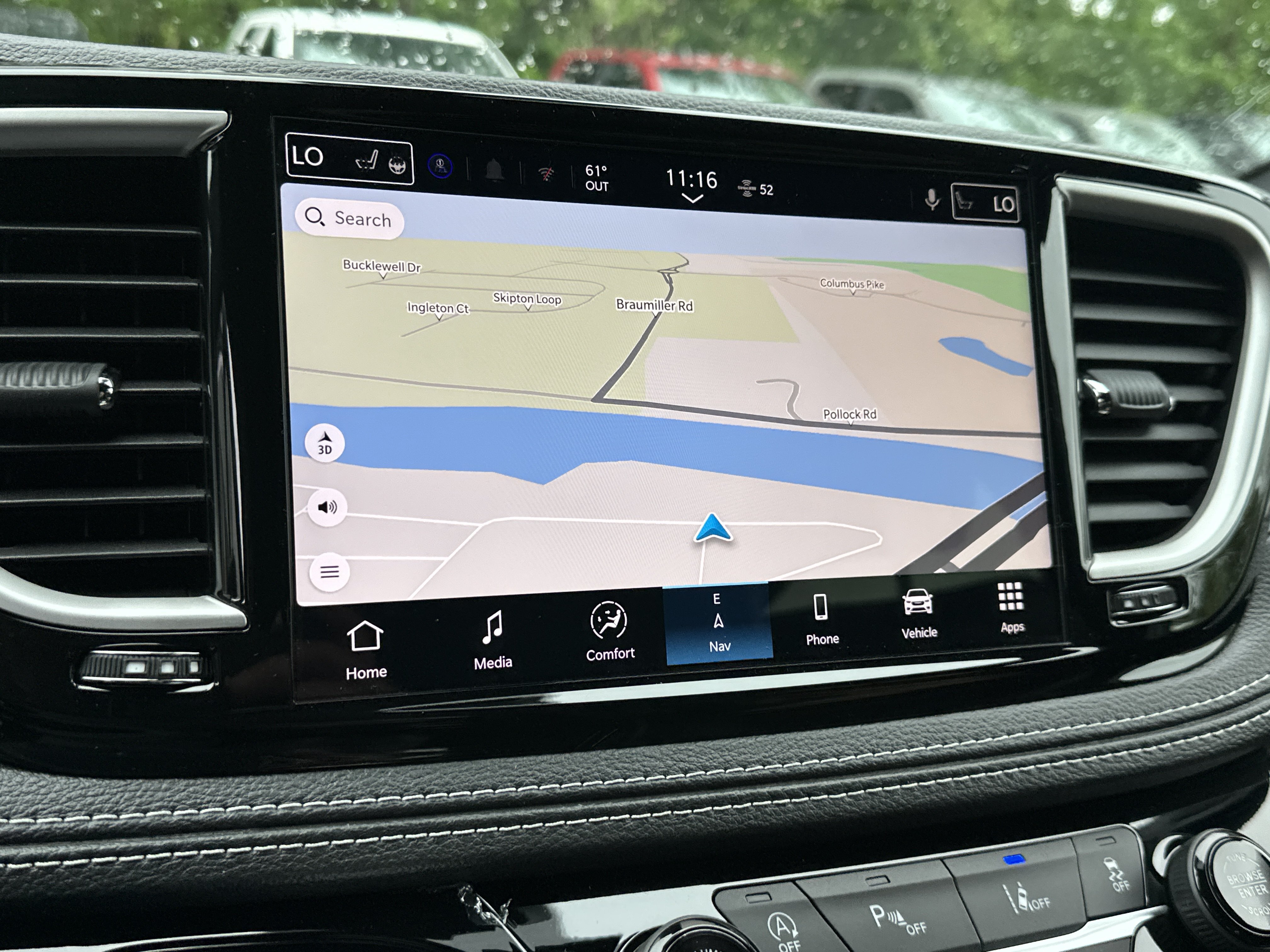 New 2027 Chrysler Pacifica Limited FWD image 7