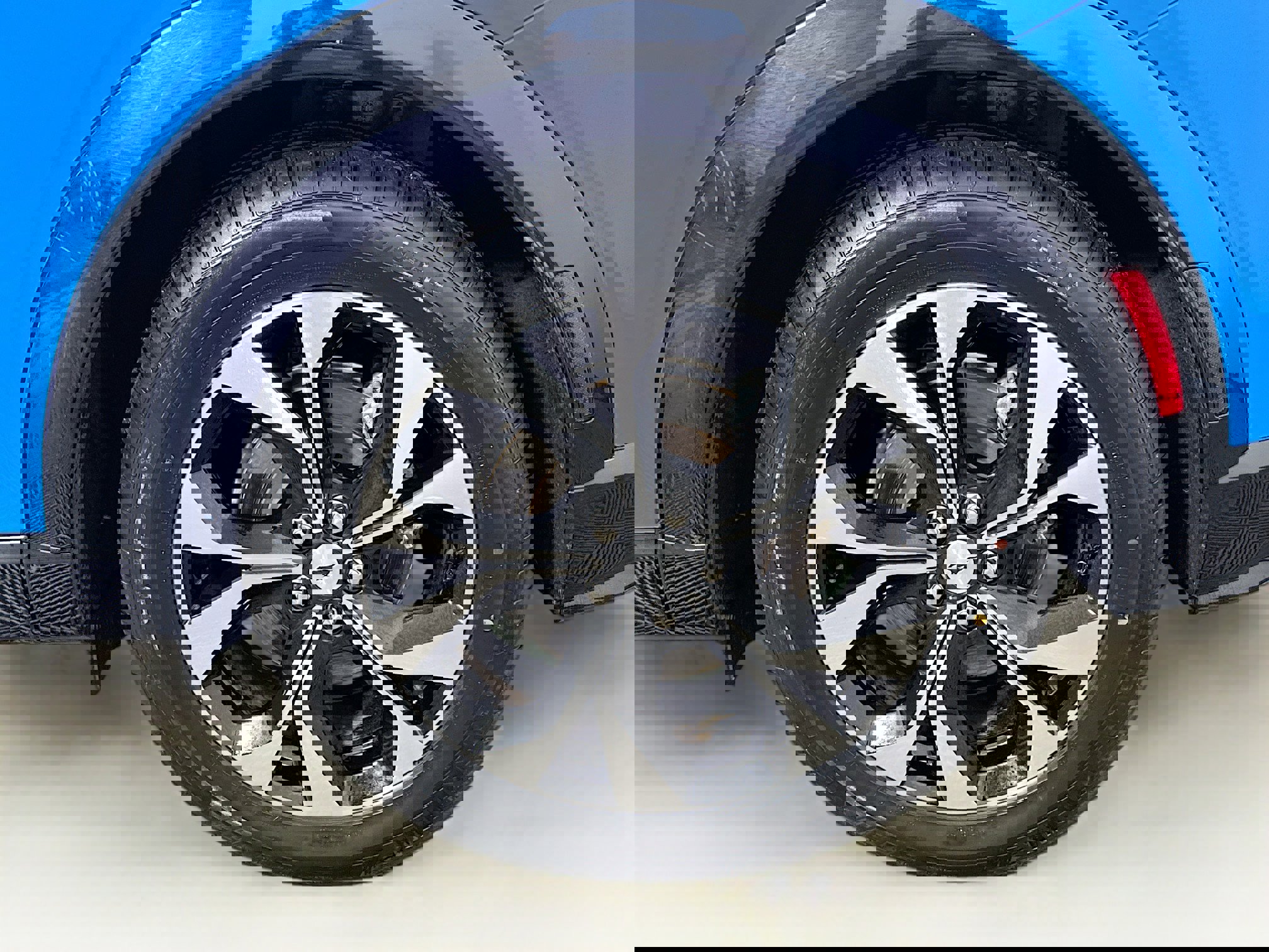 Used 2023 Ford Mustang Mach-E Premium image 31