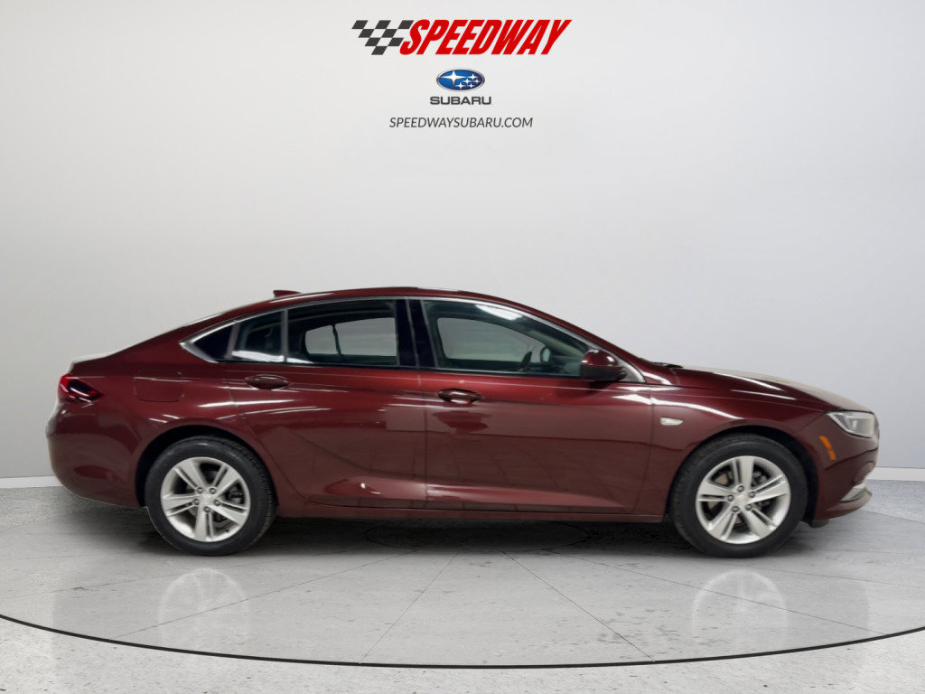 Used 2018 Buick Regal Preferred image 12