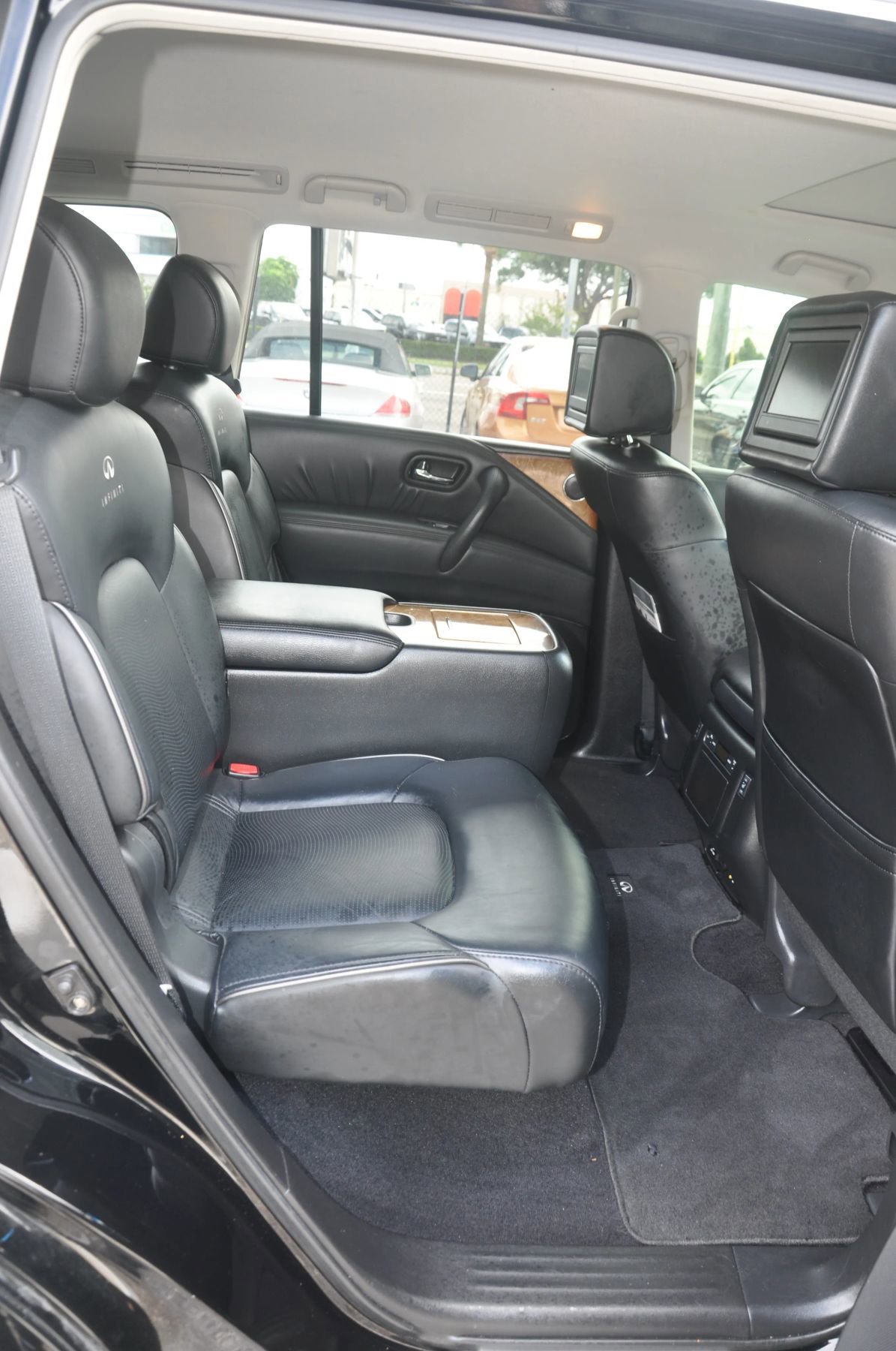 Used 2013 INFINITI QX56 2WD w/ Theater Pkg image 36