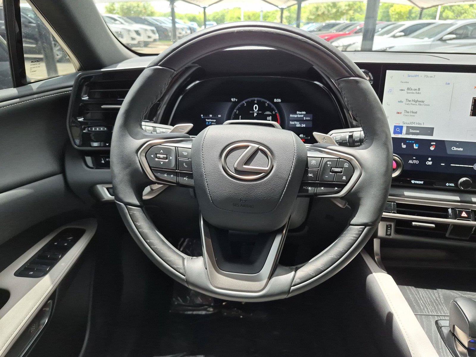 Used 2025 Lexus RX 350 Premium w/ Convenience Package FWD image 13