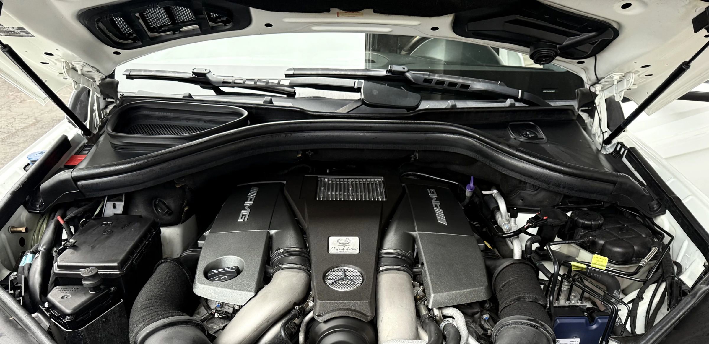 Used 2016 Mercedes-Benz GL 63 AMG 4MATIC image 36