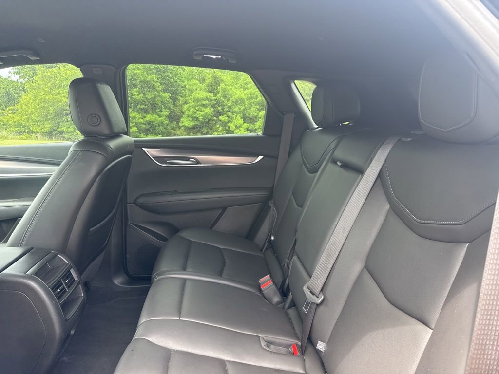 Used 2024 Cadillac XT5 Luxury FWD image 10