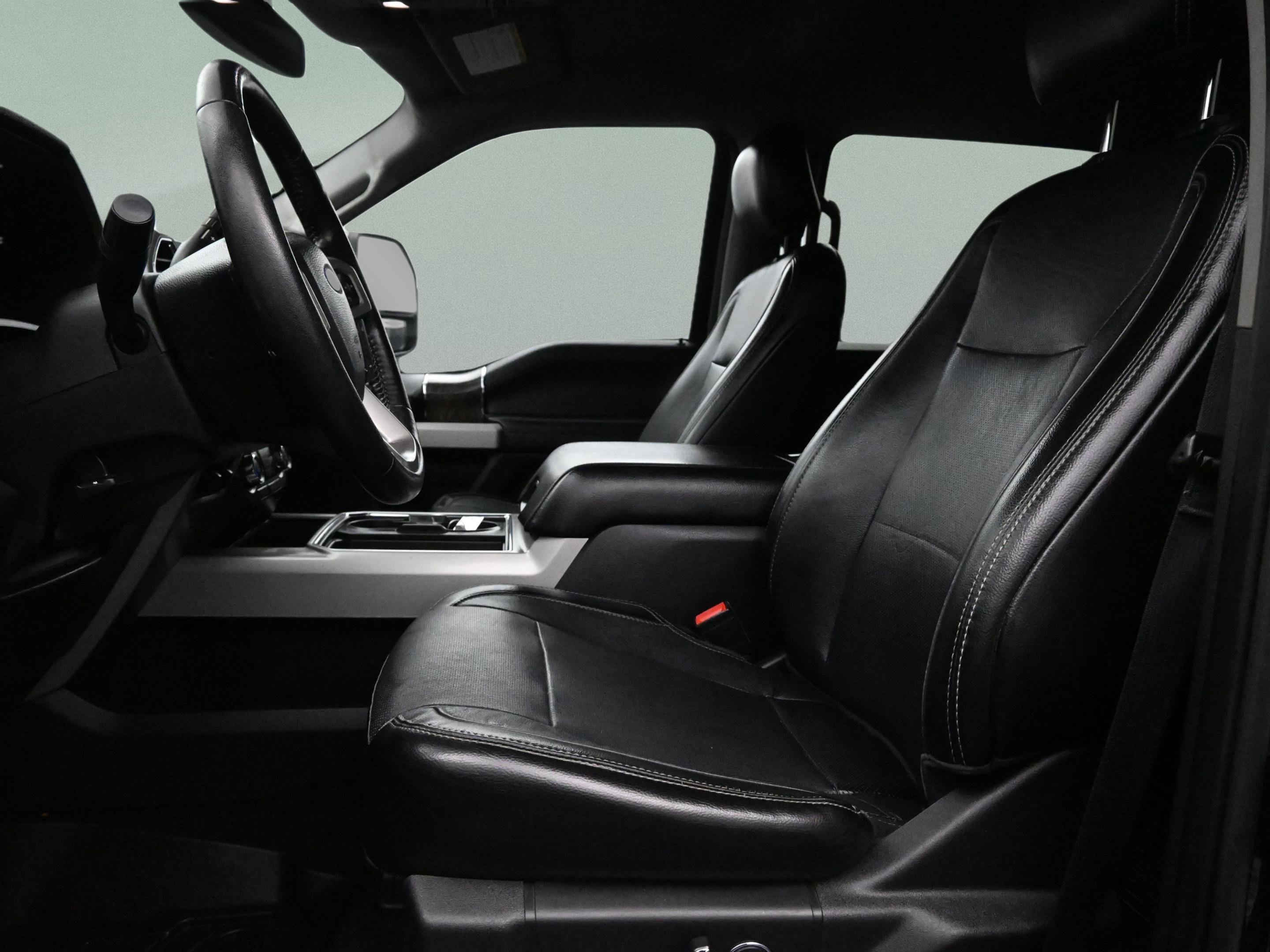 Used 2018 Ford F250 Lariat w/ Lariat Value Package image 15