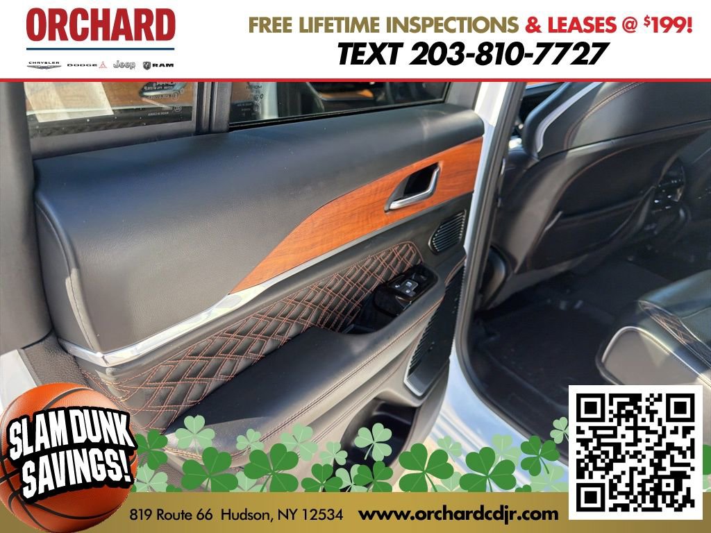 Used 2025 Jeep Grand Cherokee Summit image 46