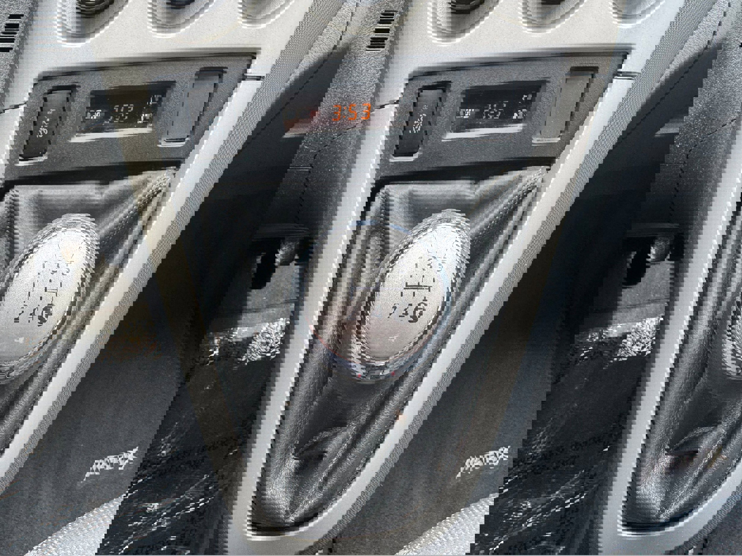 Used 2009 Toyota Matrix XRS image 16