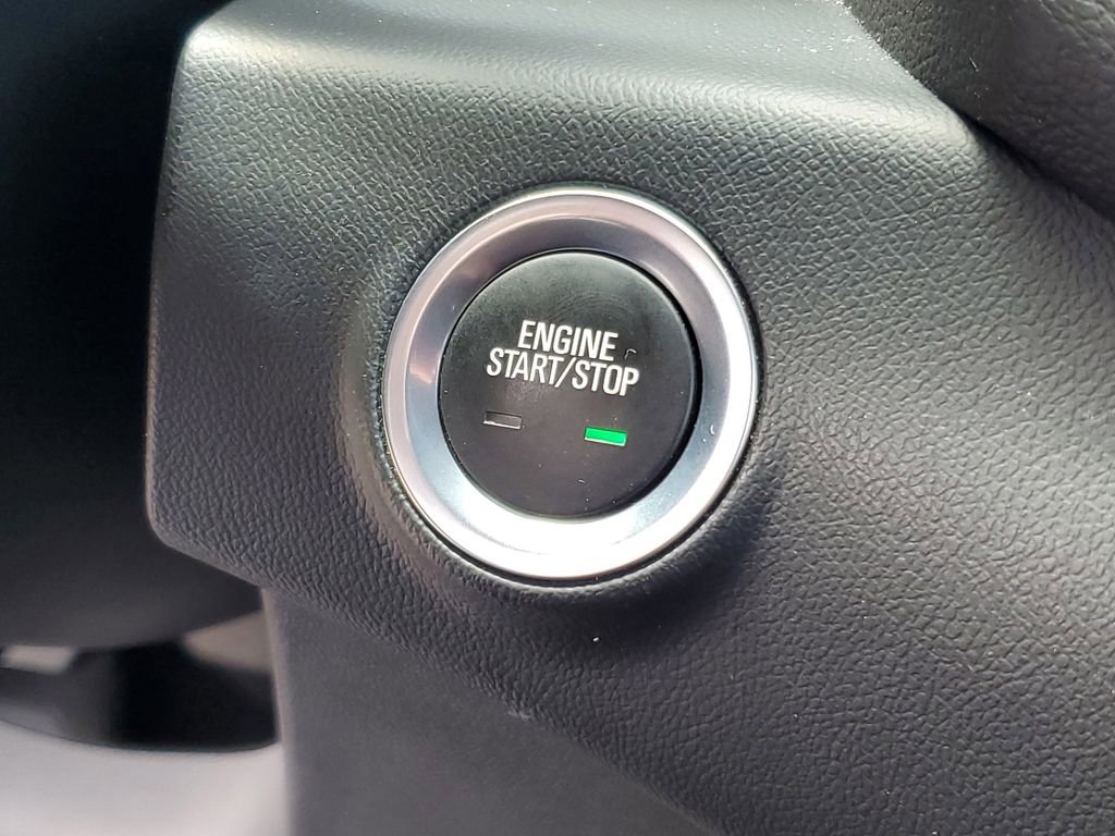 Used 2024 GMC Terrain SLE w/ Driver Convenience Package AWD/4WD image 16