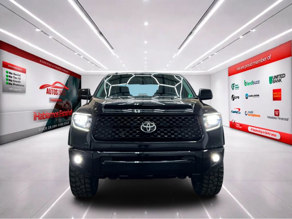 Used 2015 Toyota Tundra Limited w/ Limited Premium Package image 3