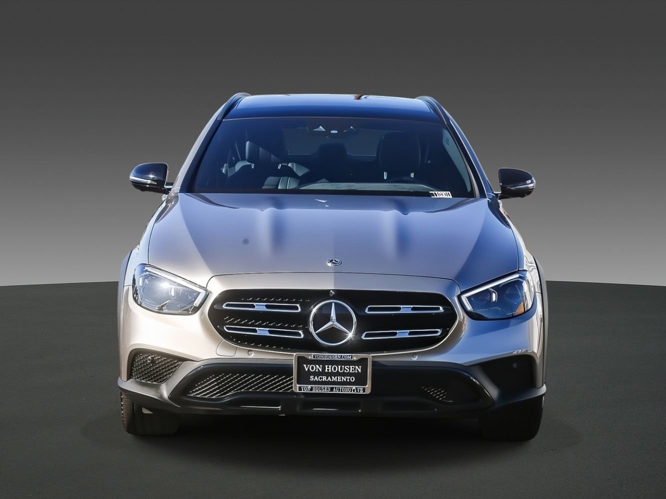 Used 2023 Mercedes-Benz E 450 4MATIC All-Terrain Wagon image 6