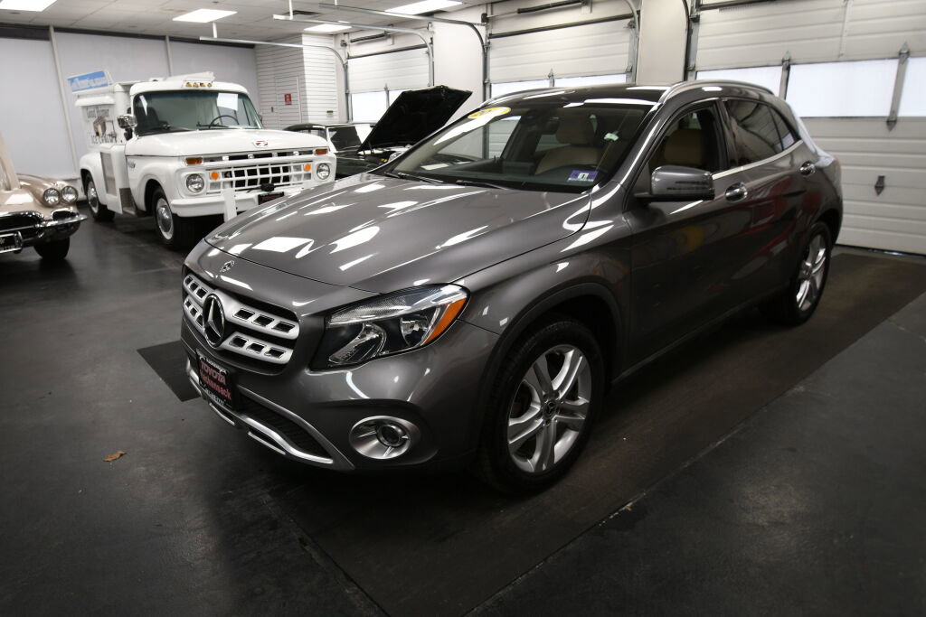 Used 2019 Mercedes-Benz GLA 250 4MATIC image 4