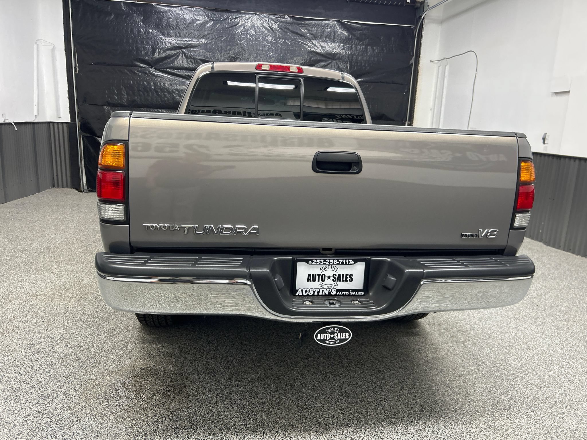 Used 2001 Toyota Tundra SR5 w/ Convenience Pkg RWD image 5