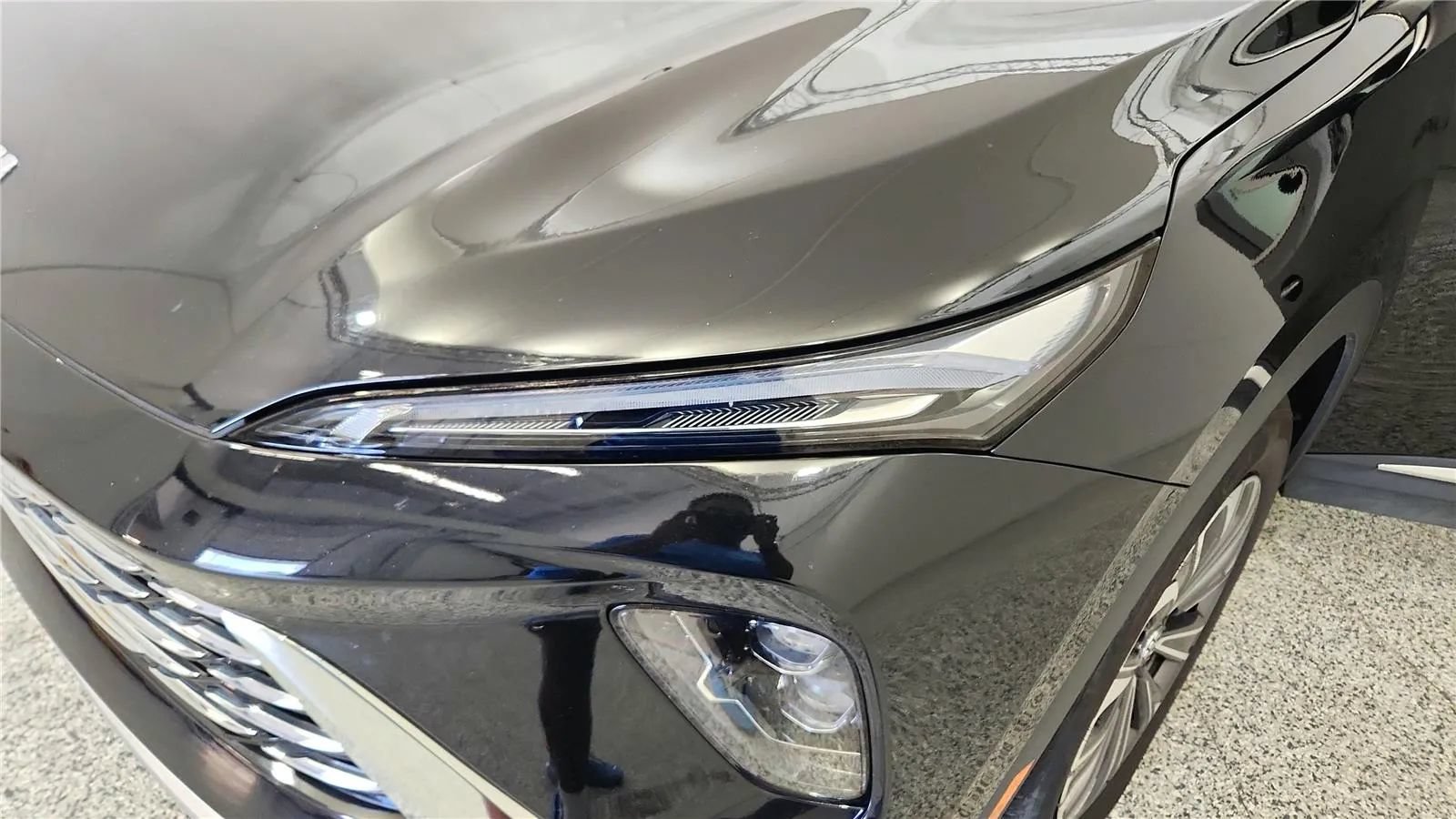 Used 2024 Buick Envision Preferred AWD/4WD image 34
