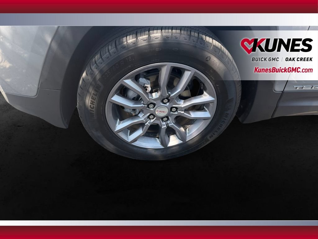 Used 2024 GMC Terrain SLT w/ LPO, Floor Liner Package AWD/4WD image 13