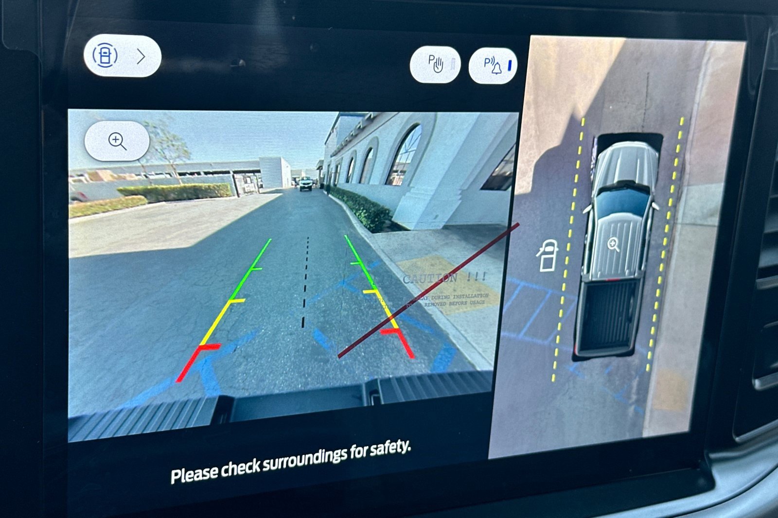 New 2025 Ford F150 XLT w/ Equipment Group 303A High image 19