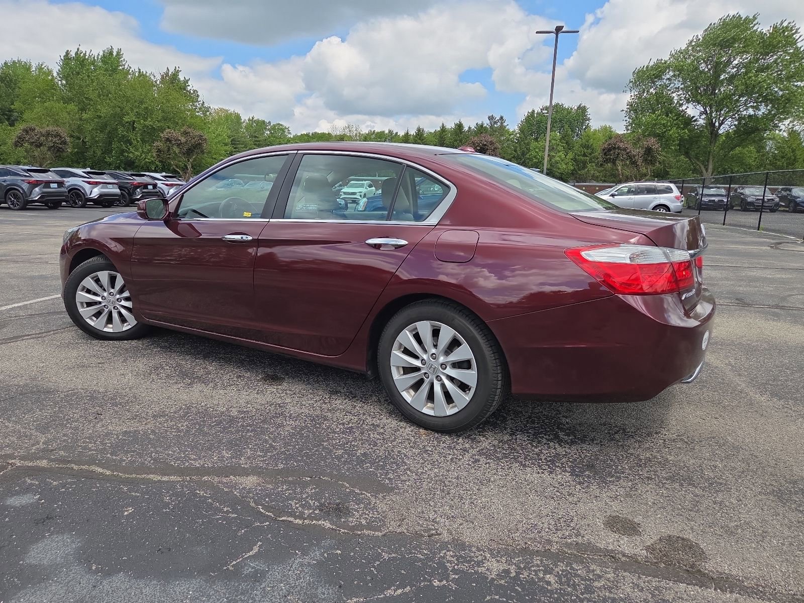 Used 2014 Honda Accord EX-L image 11