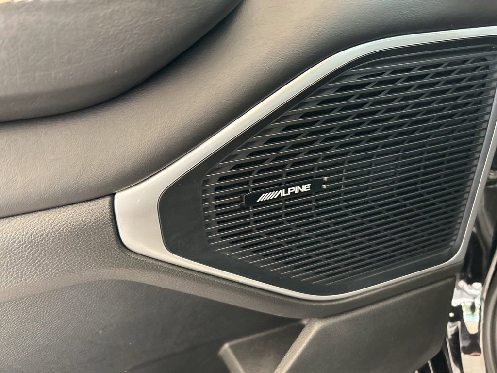 Used 2025 Jeep Wagoneer L Series II image 44