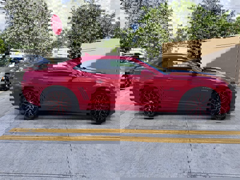 Used 2015 Chevrolet Camaro LT w/ RS Package image 4