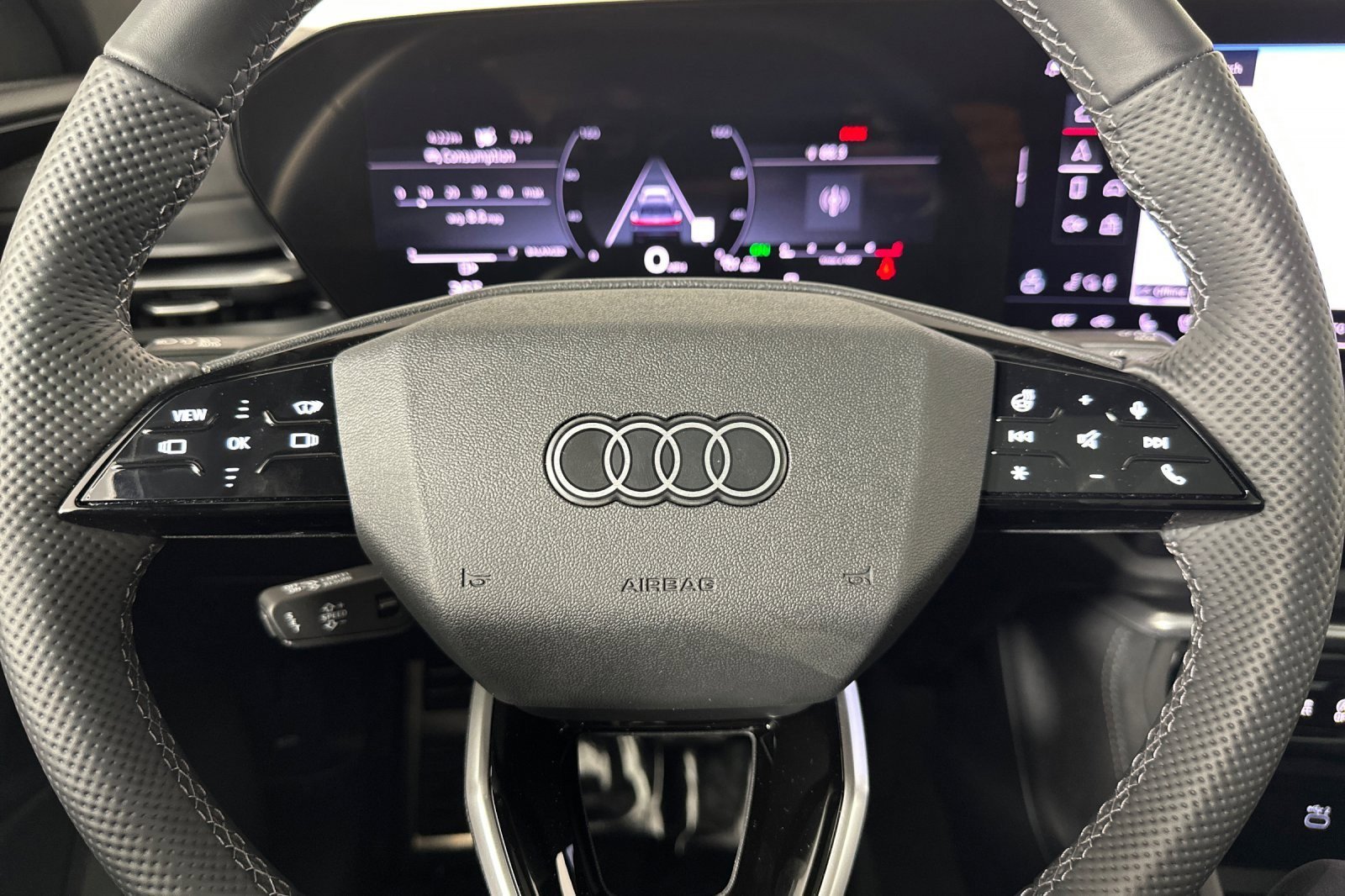 New 2025 Audi SQ5 Prestige image 22