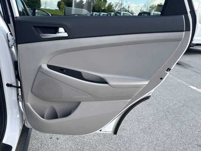 Used 2019 Hyundai Tucson SE AWD/4WD image 16