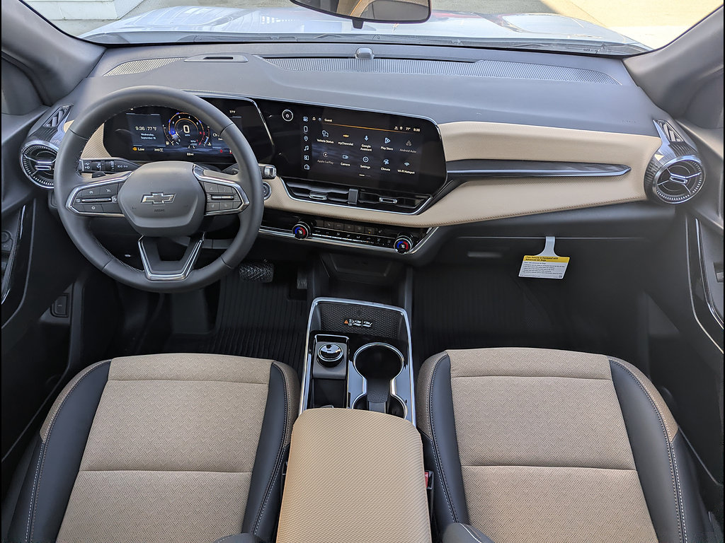 Used 2027 Chevrolet Equinox ACTIV w/ LPO, Floor Liner Package AWD/4WD image 16