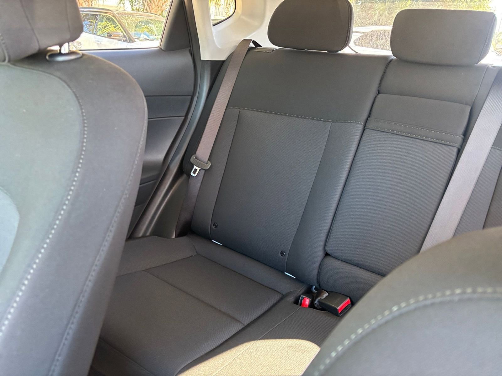 Used 2025 Hyundai Kona SEL image 41