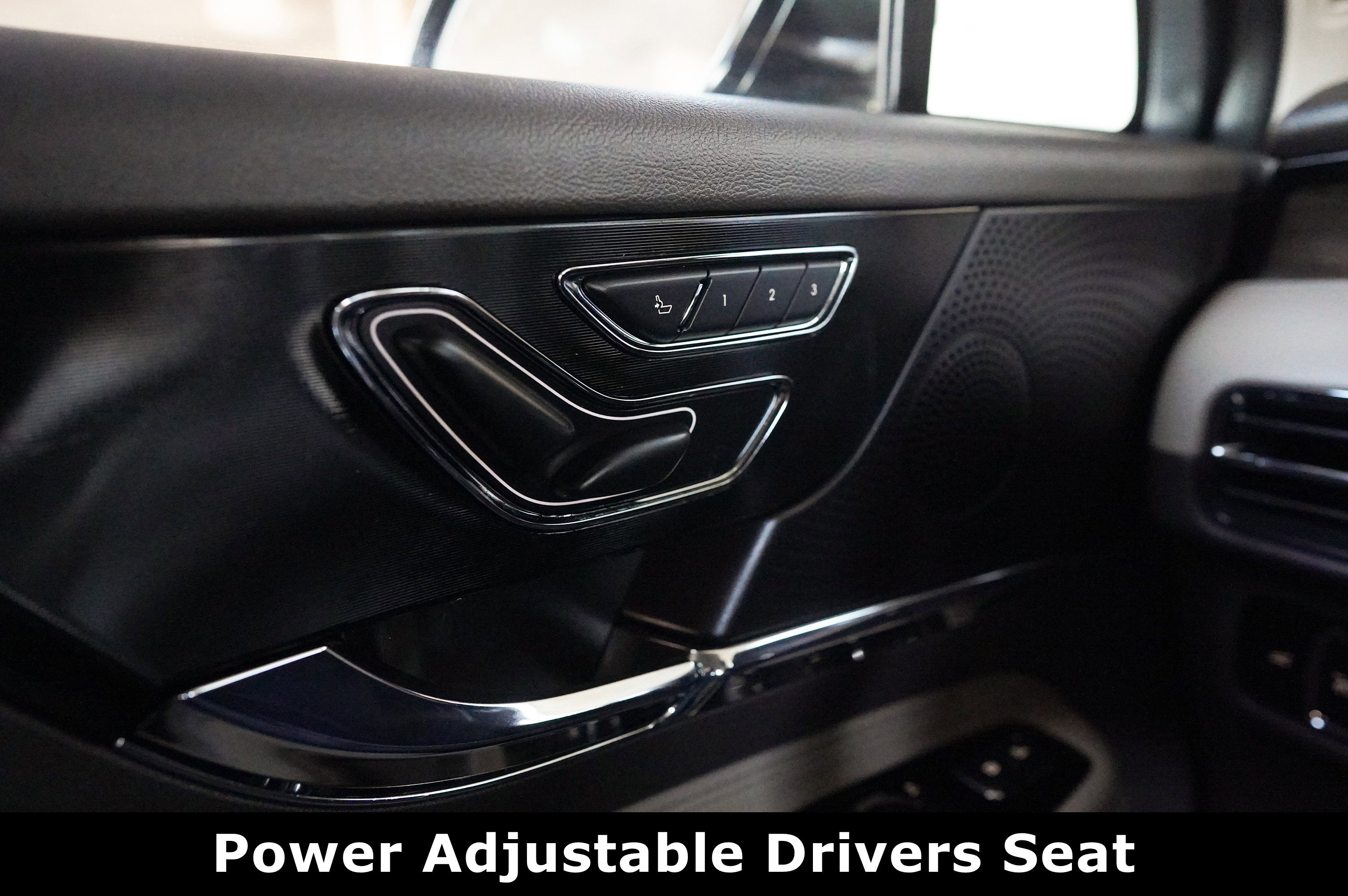 Used 2024 Lincoln Corsair Reserve w/ Equipment Group 201A image 30