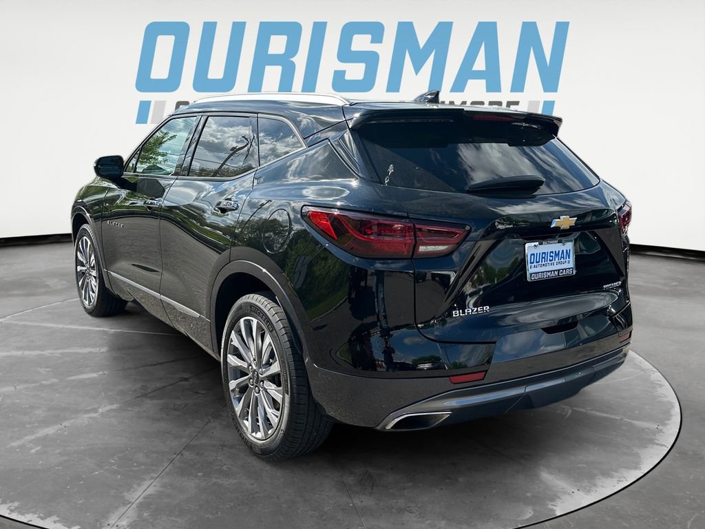 Used 2023 Chevrolet Blazer Premier w/ Enhanced Convenience Package image 4