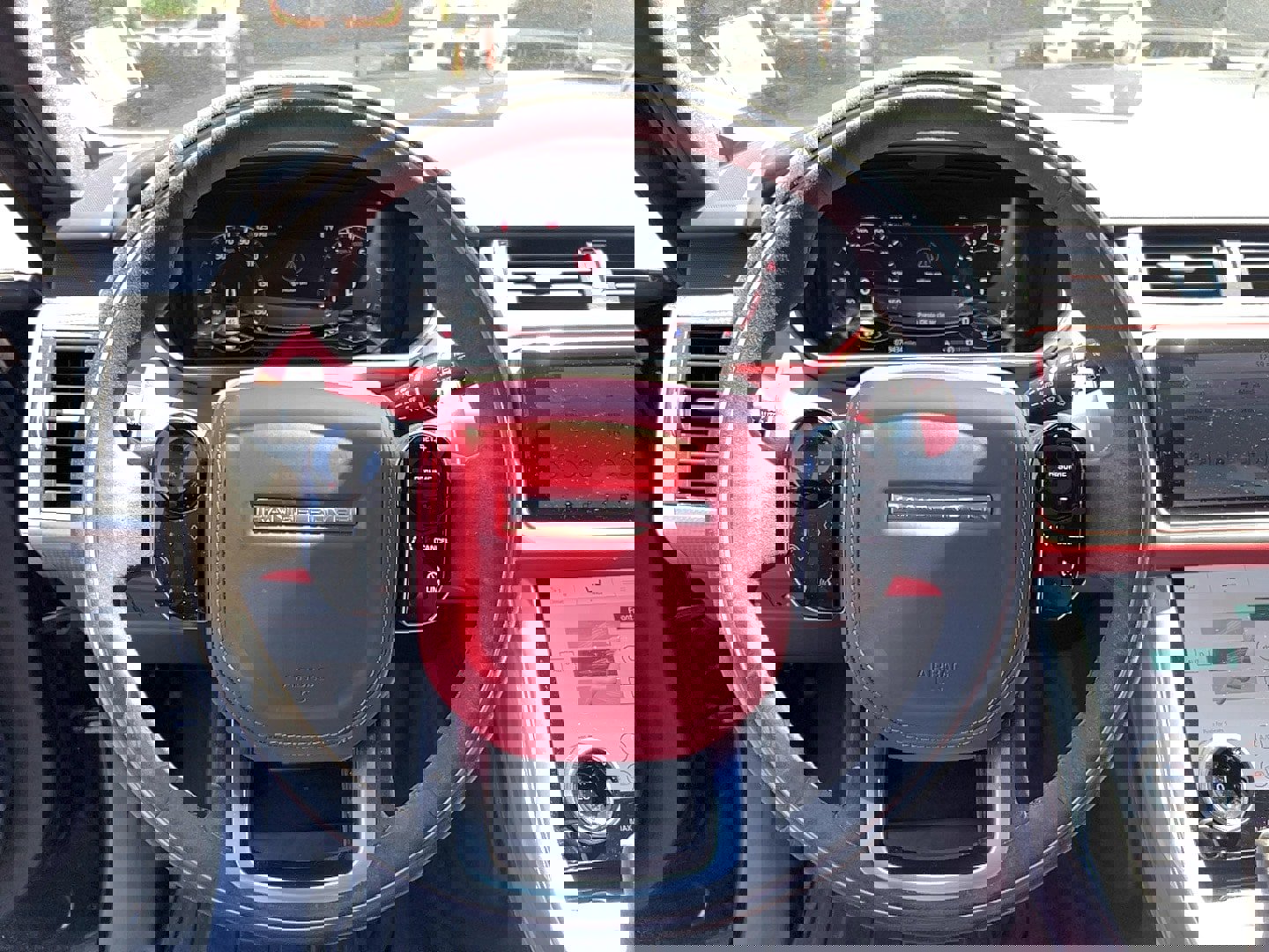 Used 2022 Land Rover Range Rover Sport HST image 15