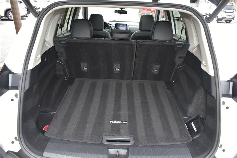 Used 2023 Nissan Rogue SV w/ SV Premium B Package AWD/4WD image 24