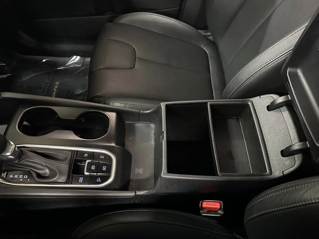 Used 2020 Hyundai Santa Fe SEL w/ Convenience + Premium Package image 32