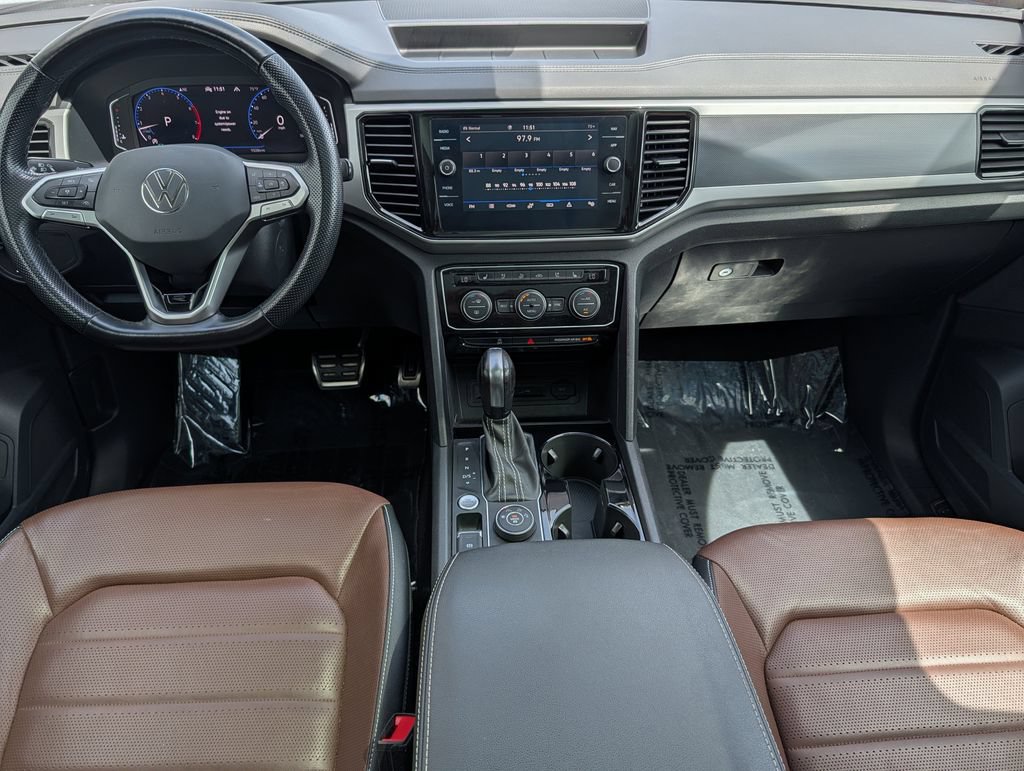 Used 2021 Volkswagen Atlas SEL Premium AWD/4WD image 18