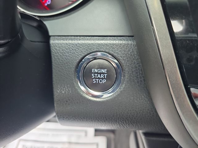 Used 2022 Toyota Camry XSE w/ Navigation Package image 28