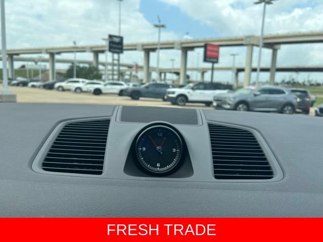 Used 2022 Porsche Cayenne Platinum Edition AWD/4WD image 26