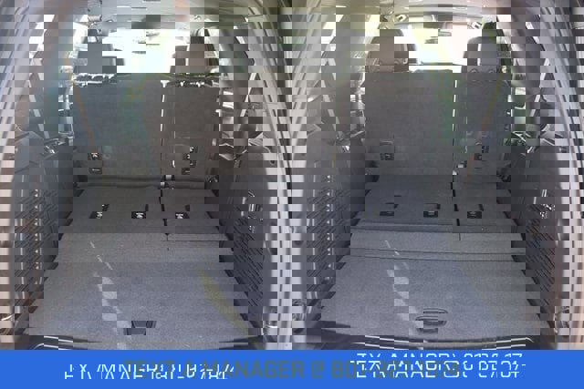 New 2026 GMC Yukon Elevation image 15