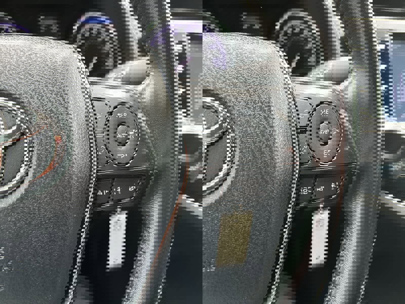 Used 2019 Toyota Camry SE image 10