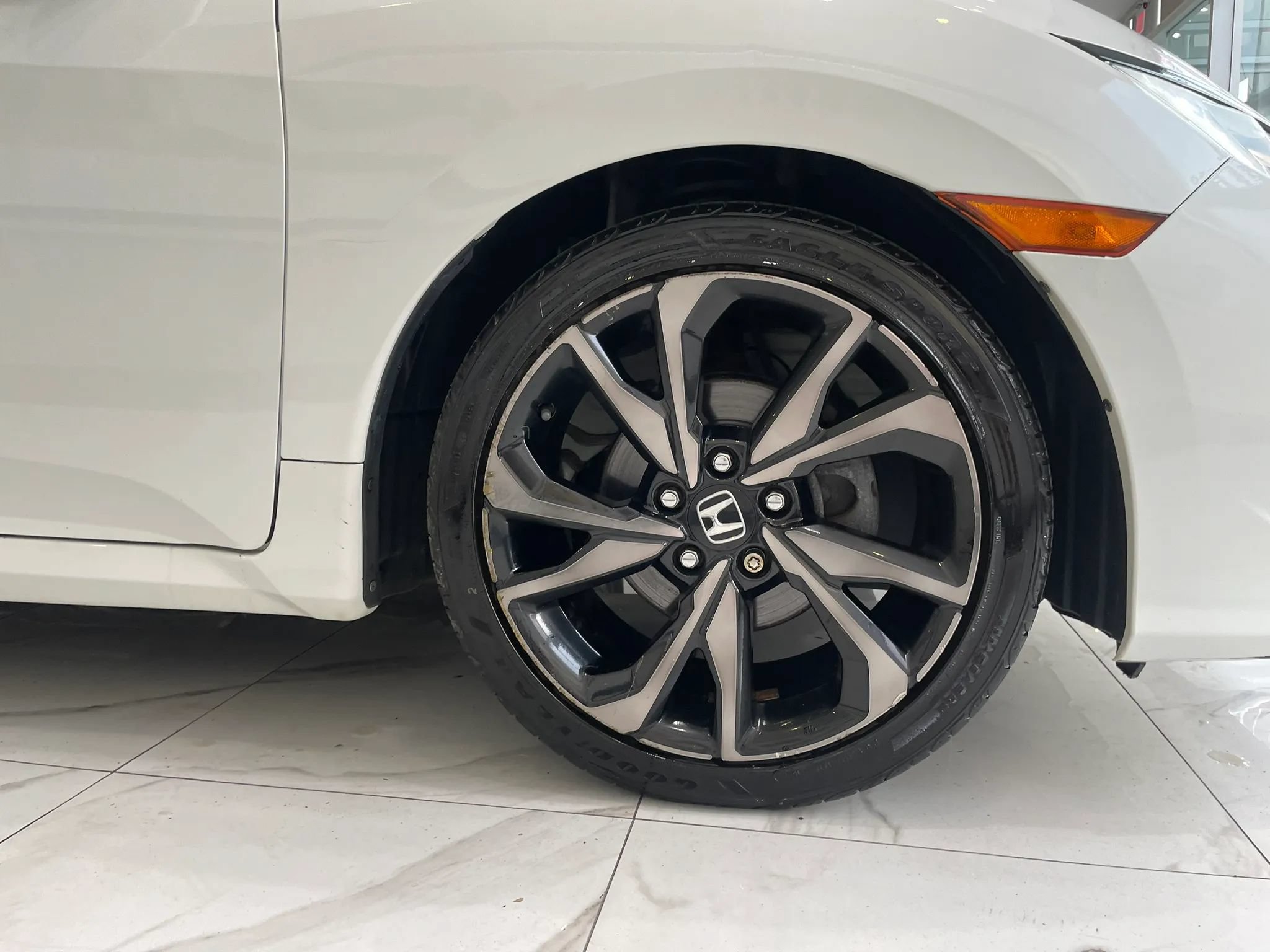 Used 2019 Honda Civic Sport image 29