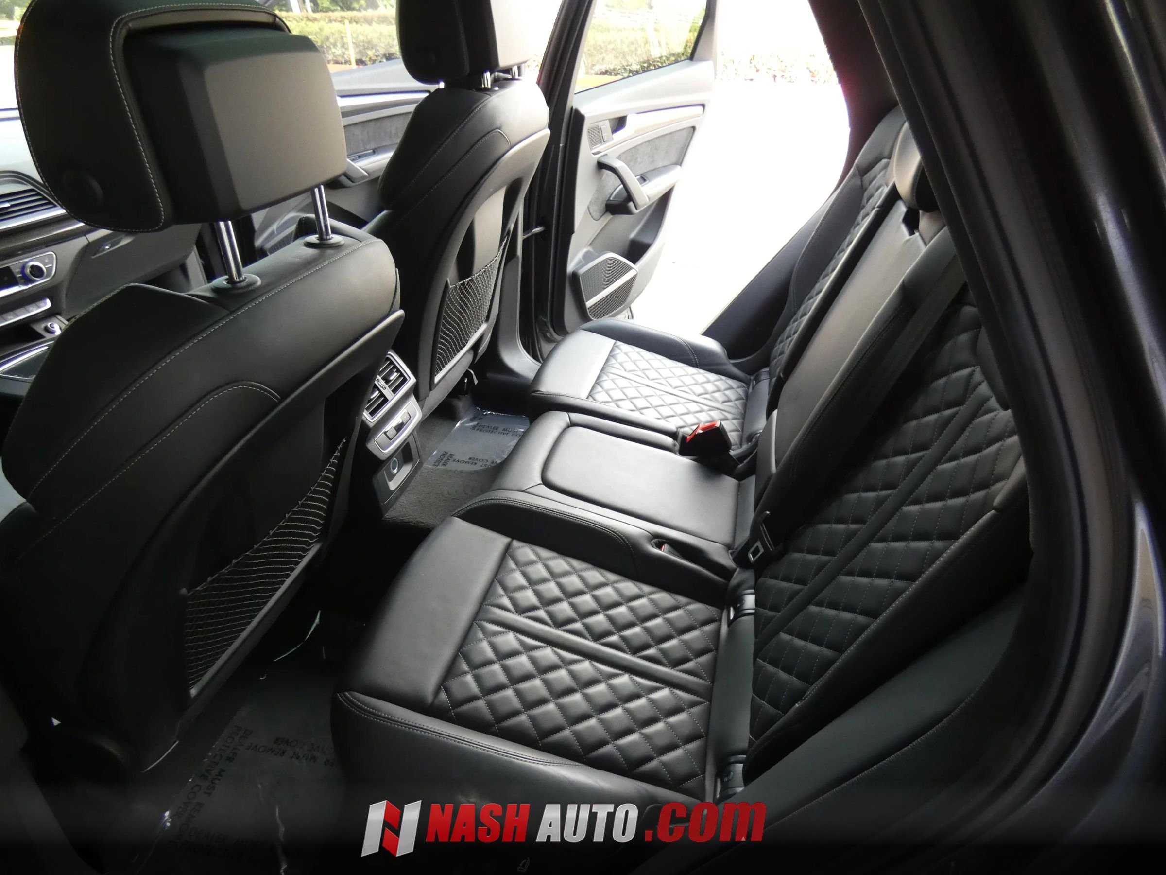 Used 2018 Audi SQ5 Premium Plus w/ S Sport Package AWD/4WD image 40